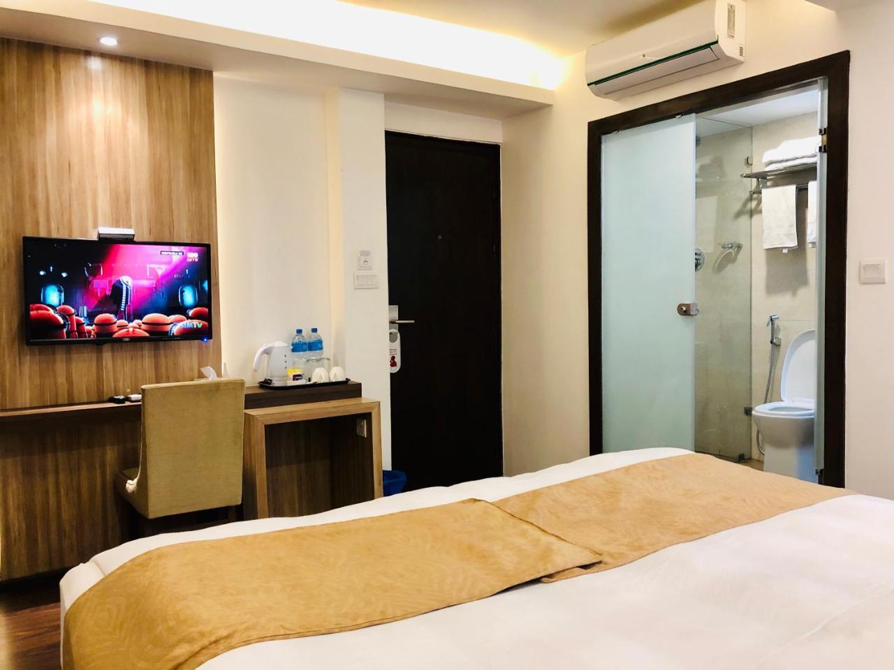 The Milestone Hotel Katmandu Dış mekan fotoğraf
