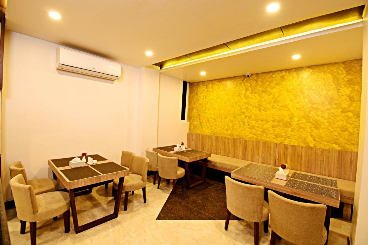 The Milestone Hotel Katmandu Dış mekan fotoğraf